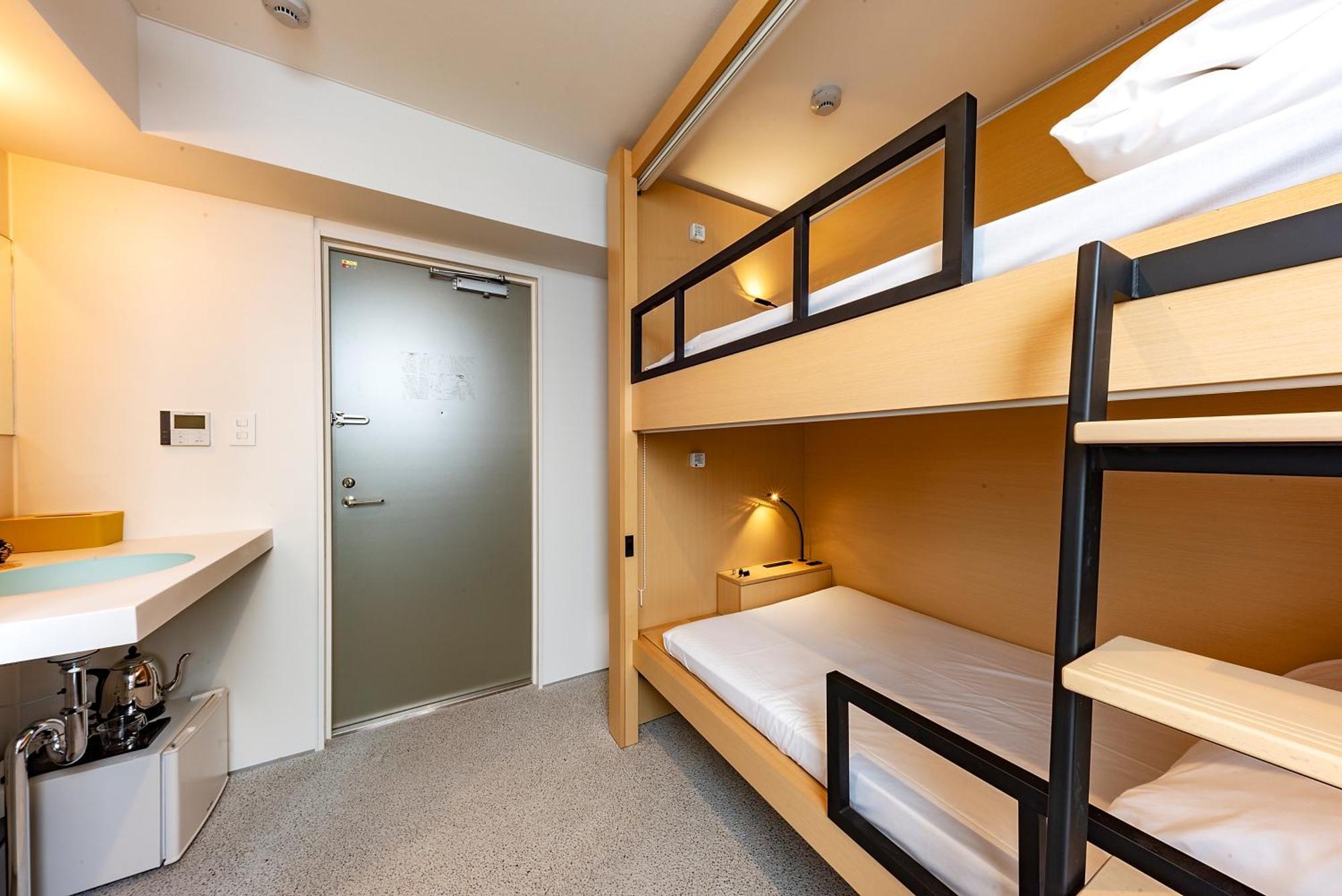 Plat Hostel Keikyu Kamakura Wave Exterior photo
